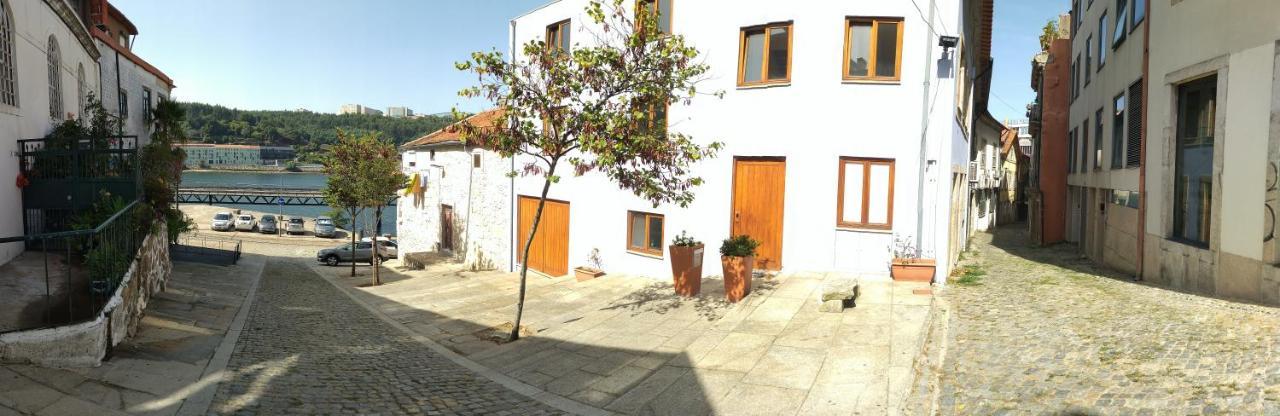 Cais Das Pedras Patio Apartment - With Washer And Dryer Machine ปอร์โต ภายนอก รูปภาพ